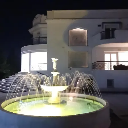 빌라 Stef Lux - πολυτελής 8 - 10 ατόμων με εσωτερική πισίνα περιοχή αεροδρομίου - περαίας θεσσαλονίκη *