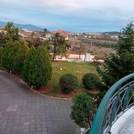 Villa Stef Lux - πολυτελής 8 - 10 ατόμων με εσωτερική πισίνα περιοχή αεροδρομίου - περαίας θεσσαλονίκη