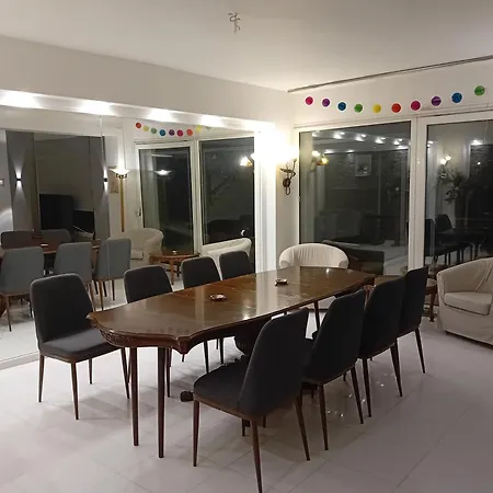 Villa Stef Lux - πολυτελής 8 - 10 ατόμων με εσωτερική πισίνα περιοχή αεροδρομίου - περαίας θεσσαλονίκη *