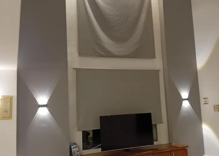 πολυτελησ βιλα 8 - 10 ατομων στην περιοχη αεροδρομιου θεσσαλονικησ Villa Livadaki (Thessaloniki)