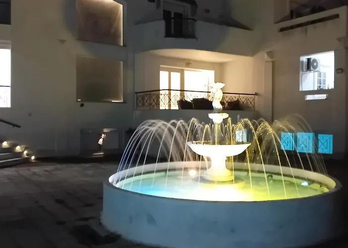 πολυτελησ βιλα 8 - 10 ατομων στην περιοχη αεροδρομιου θεσσαλονικησ * Livadaki (Thessaloniki)